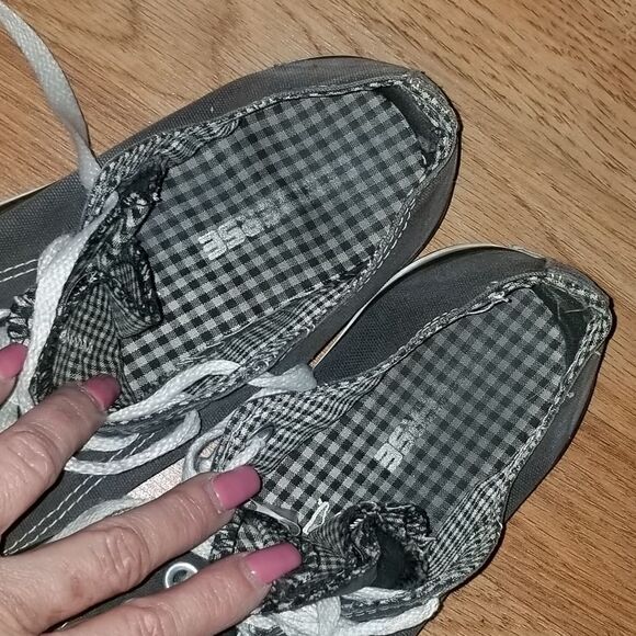 converse women's shoes - Picture 11 of 12